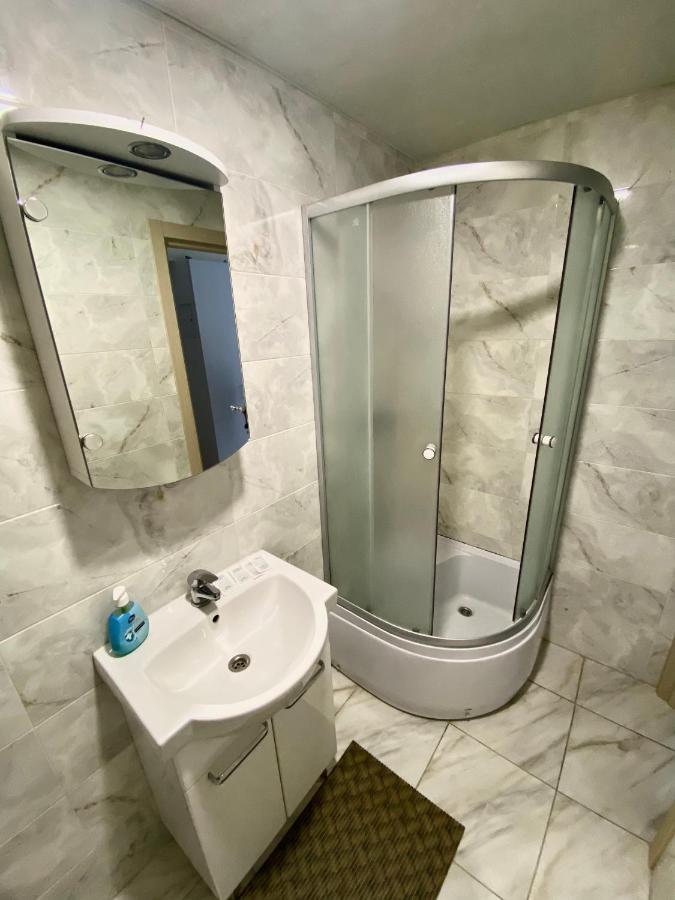 キエフ Bysmarthouseアパートホテル エクステリア 写真